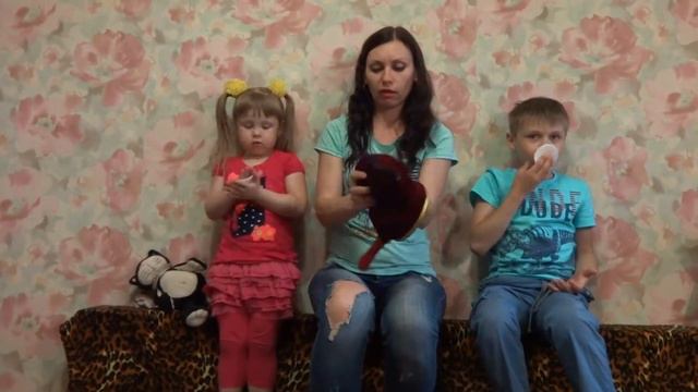 Танюшка и Ромашка, Игра сюрприз, лизуны смотреть онлайн