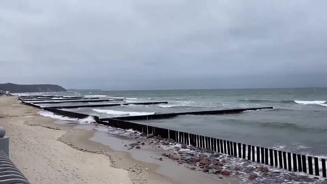 Море в Зеленоградске замерзло, холод в Светлогорске смотреть онлайн