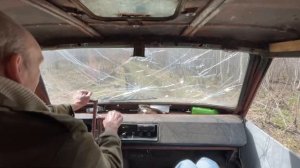 ЛУАЗ на гусеницах. За дровами по бездорожью