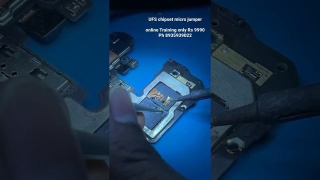UFS chip micro jumper смотреть онлайн