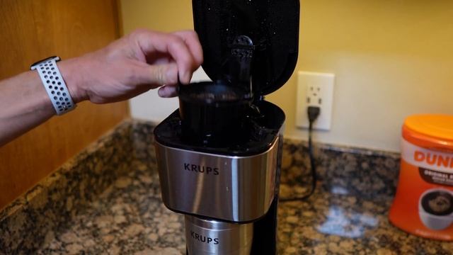 KRUPS Simply Brew To Go: A Single-Button, Single-Serve Drip Coffee Maker смотреть онлайн