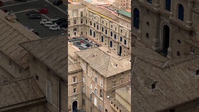Запутанные лабиринты #Ватикан а! Вид с верху. Обязательно поднимитесь на крышу собор Святого Петра! смотреть онлайн