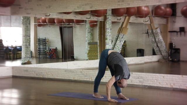 Урок 7 {Магия йоги}: Комплекс йоги с прокачкой энергиями смотреть онлайн