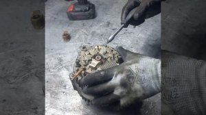 РЕМОНТ ГЕНЕРАТОРА - ТОЙОТА РАВ 4 , СБОРКА И ПРОВЕРКА .