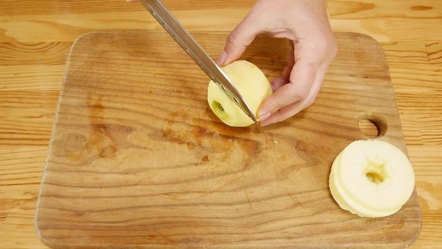 Ленивые пончики с яблоками | Яблоки в кляре смотреть онлайн