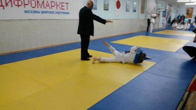 Первый турнир по дзюдо 2016 года смотреть онлайн