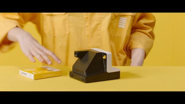Wie man mit der Polaroid OneStep 2 Kamera fotografiert смотреть онлайн
