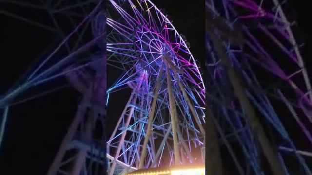 Развлечения Лазаревского. Парк аттракционов. #лазаревское2022 #отдыхвсочи #развлечениясочи смотреть онлайн