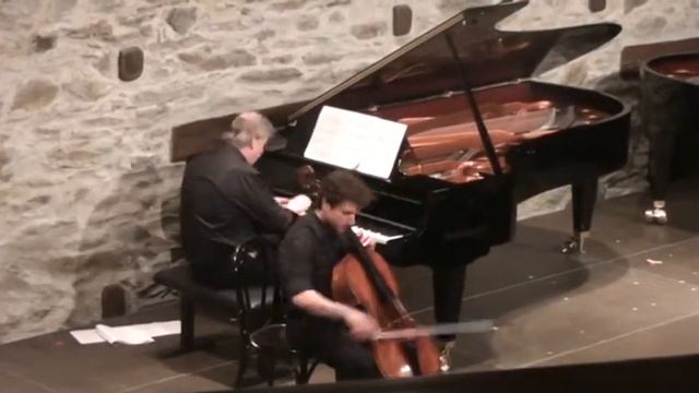 Gaspar CASSADÓ: Requiebros für Violoncello und Klavier (Beginn) смотреть онлайн