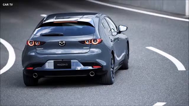 Mazda 3 2020 Хэтчбек и Седан Экстерьер салона и Драйв смотреть онлайн