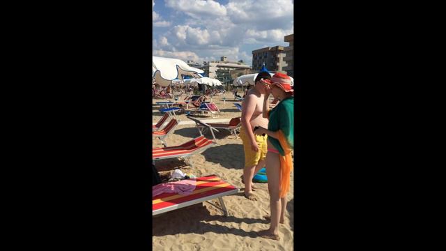 Наш отдых на море смотреть онлайн