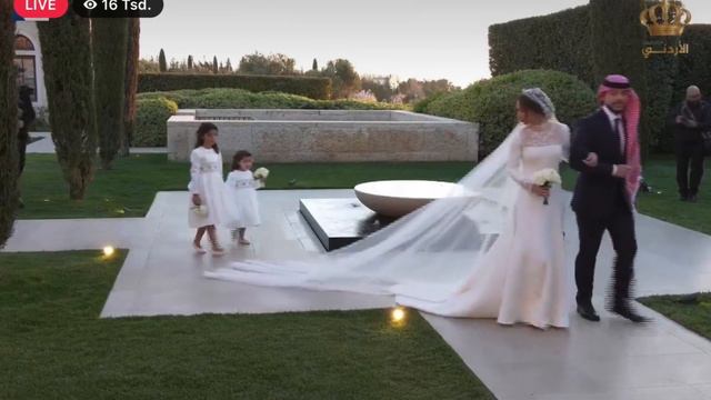 Quem é Jameel Alexander Thermiotis, o misterioso marido de Iman da Jordânia? смотреть онлайн