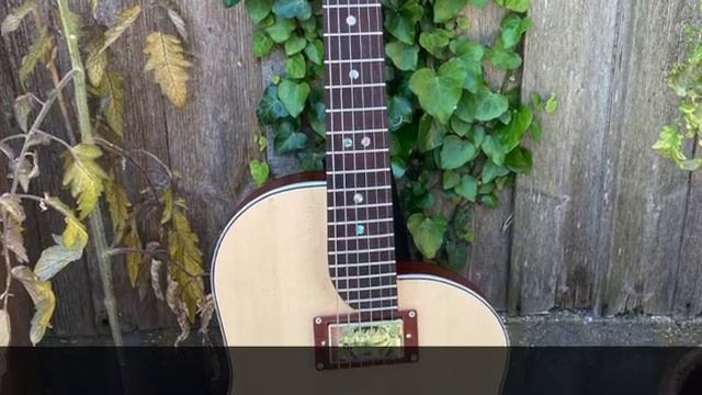 Asymmetric Guitar, thin line with hum buckers смотреть онлайн