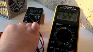 Мультиметр TEK DT 9208A - измерение напряжения, формируемых блоком питания