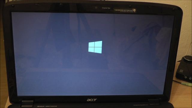 Ставлю новый SSD Kingston A400 240 gb и устанавливаю Windows 10 на старый Acer Aspire 5542G смотреть онлайн