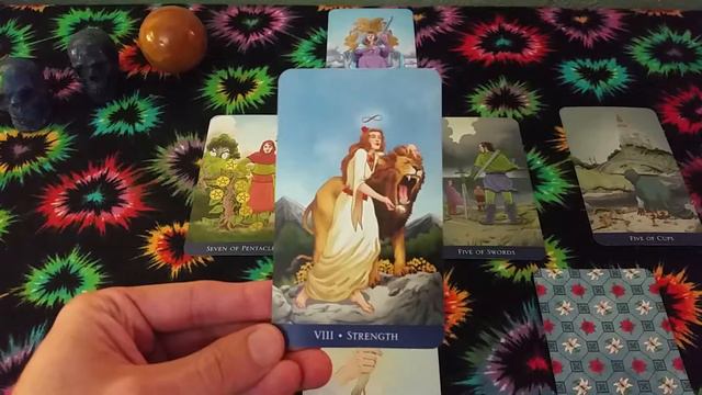 Tarot Spread - The Month Ahead смотреть онлайн