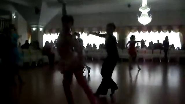 латино-бит)Ча-ча-ча смотреть онлайн