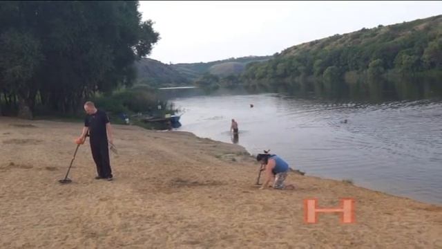 Методы копа. Конкуренция на местном пляже. ;) смотреть онлайн