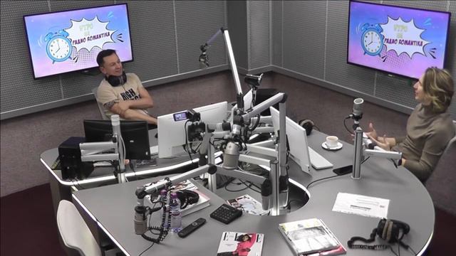 Broadcast on radio Romantika in Russia смотреть онлайн