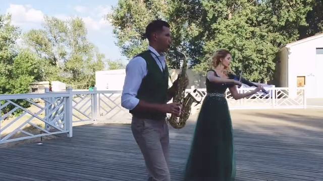 Emilio & Anna - Yesterday (saxophone and violin duo) смотреть онлайн