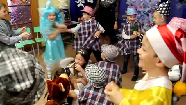 игра ёлочки пенечки смотреть онлайн