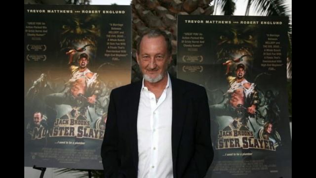 Robert Englund aka Freddy Krueger Calls To Talk About Blumhouse's Compendium Of Horror смотреть онлайн