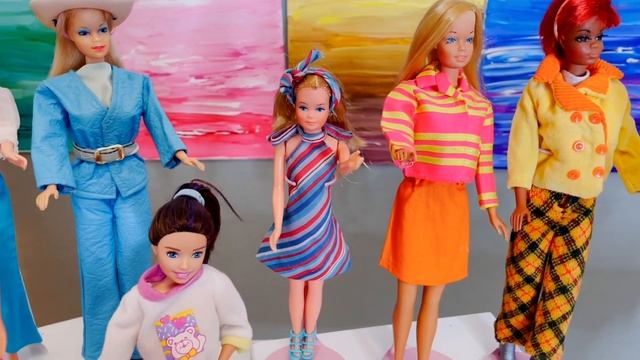 From Retro to Iconic: Rare Vintage Barbie Collection! смотреть онлайн