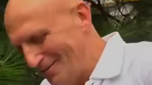 На Днепропетровщине принял крещение и обвенчался пожизненно заключенный смотреть онлайн
