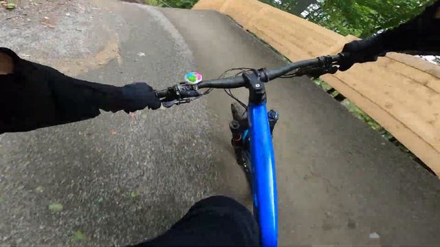 Sending jumps, gabs, drops and more at Bikepark Winterberg | July 2021 смотреть онлайн
