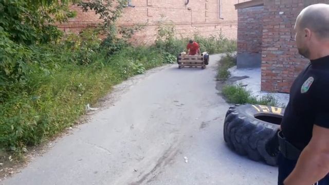 Тренировка Силовой экстрим Беловал Е колодец 175 кг 31 08 14 смотреть онлайн