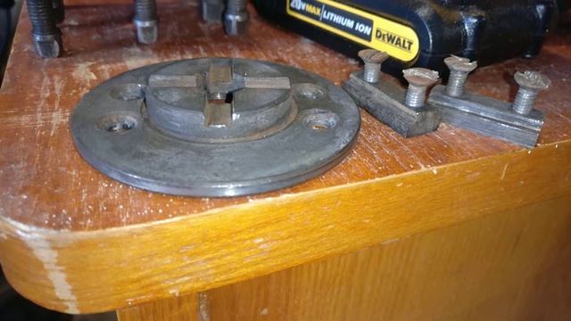 Шайба крепления резцедержателя к малой продольной 16у03п смотреть онлайн