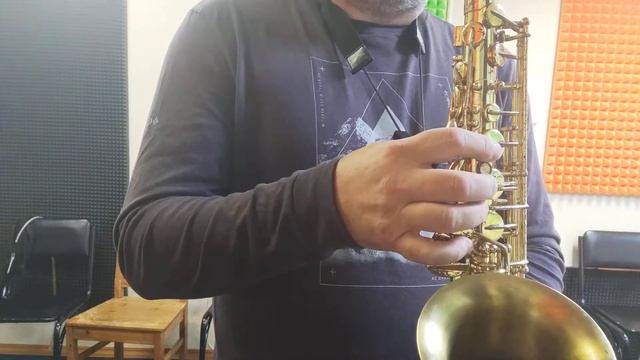 саксофон Yamaha YAS 32 смотреть онлайн