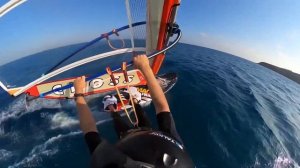 Глиссирующий фордевинд. Техника выполнения, ошибки, упражнения  для освоения. Виндсерфинг на диване