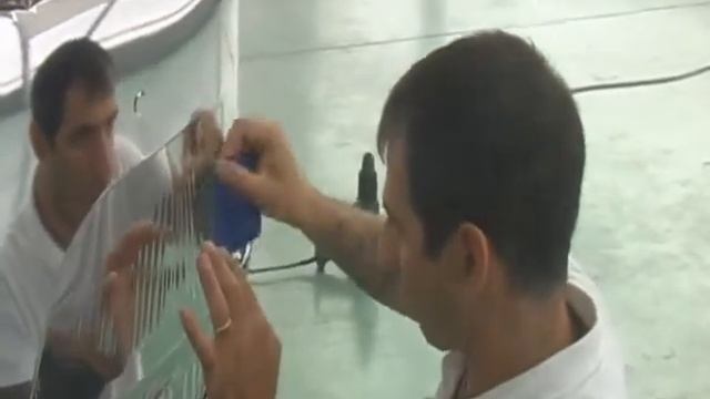 Оклейка бампера Jaguar пленкой RITRAMA CYBERKROME. смотреть онлайн