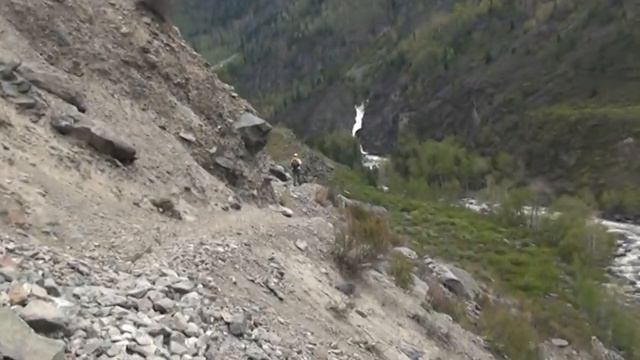 Тропа к водопаду Учар