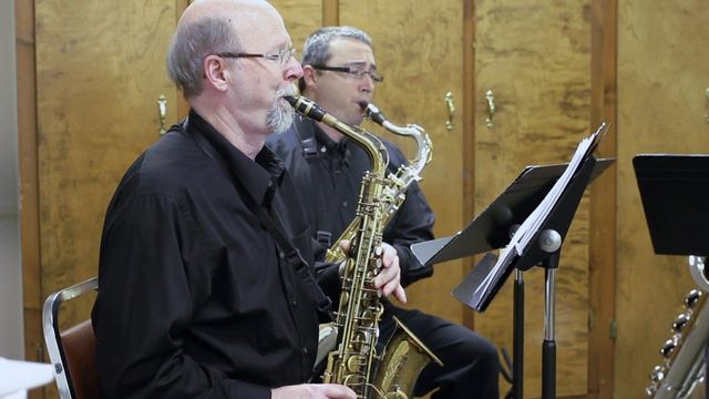 Moon River - Prometheus Saxophone Quartet смотреть онлайн