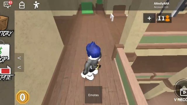 я чуть не выиграл шериф меня убил играю в Roblox убийца шериф обычный жытел смотреть онлайн