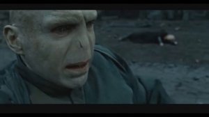 Гарри Потер убивает Волан де Морта - Гарри Поттер и Дары смерти часть 2