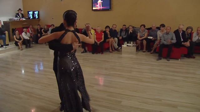 Neri Piliu y Yanina Quinones al Melograno. смотреть онлайн