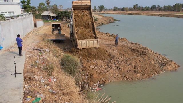 EP 30 ! This Video No sliding Soil , Resize Road on Canal by Dozer D31P &Truck Unloading смотреть онлайн