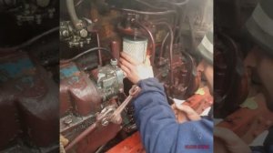 Замена топливного фильтра на ЮМЗ-6