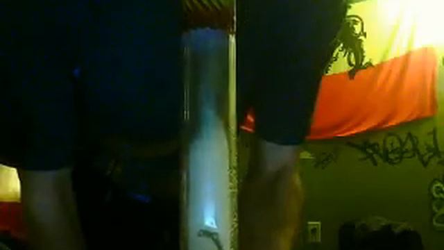 JustSmokeIt420's bong hit смотреть онлайн
