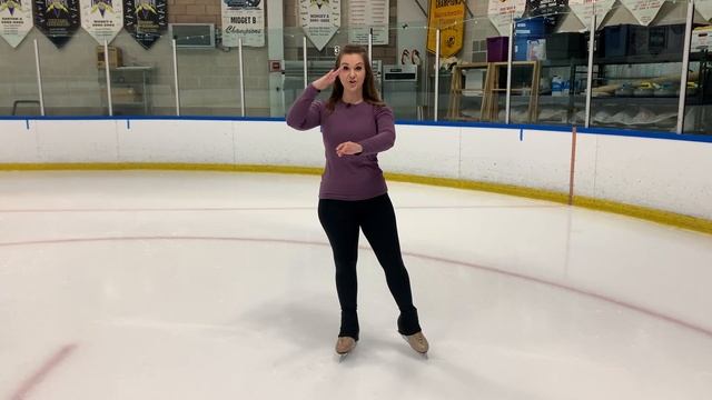How To Do a Backward Scratch Spin in Figure Skates! смотреть онлайн