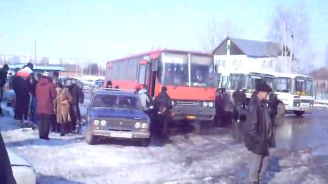 Люди покидают это место смотреть онлайн