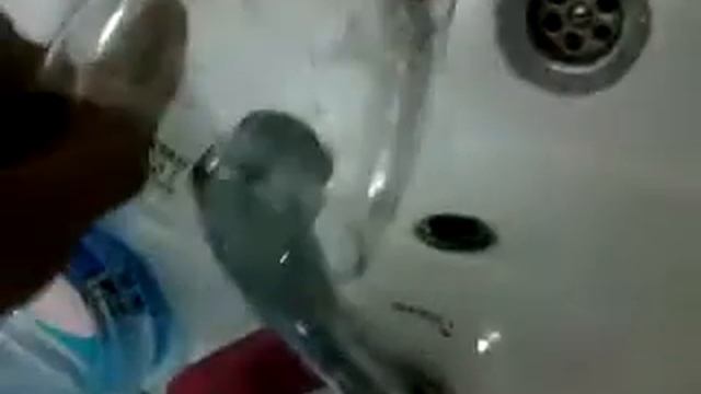 МОЙ КРАН ЗАБИРАЕТ ВОДУ смотреть онлайн
