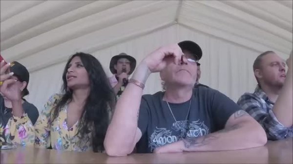 ЧЕМПИОНАТ ПО ПОЕДАНИЮ САМЫХ ЖГУЧИХ ПЕРЦЕВ В МИРЕ