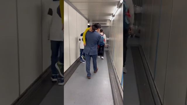 Hamburg Airport ✈️| Hamburg Flughafen ✈️ смотреть онлайн