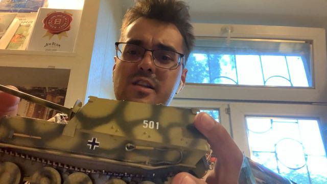 Два набора от Звезды, две самоходки, да и стоимость близка, а по факту хорошие набор и плохой смотреть онлайн