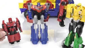 Сайдсвайп шутит над Ультра Би и получает задание от Оптимуса Прайма.