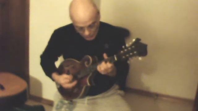 Shorty and his mandalin.wmv смотреть онлайн